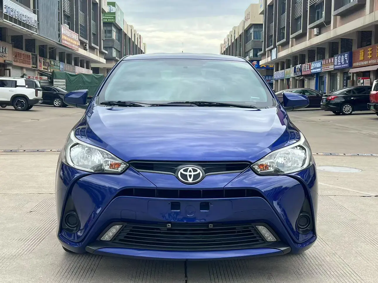 Toyota YARiS L Enjoy
