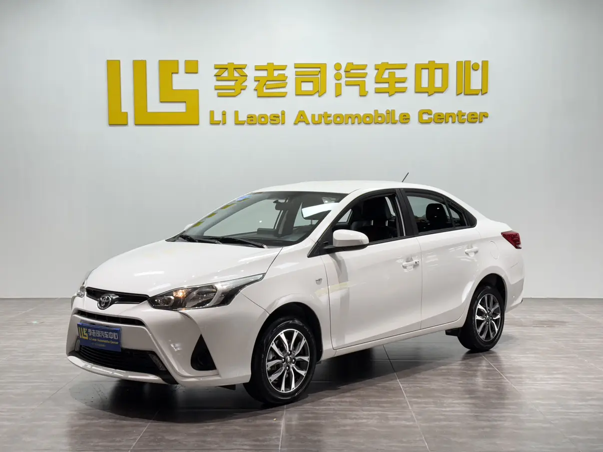Toyota YARiS L Enjoy