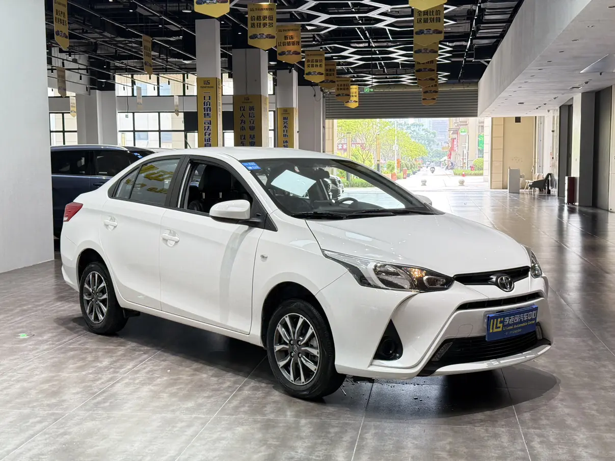 Toyota YARiS L Enjoy