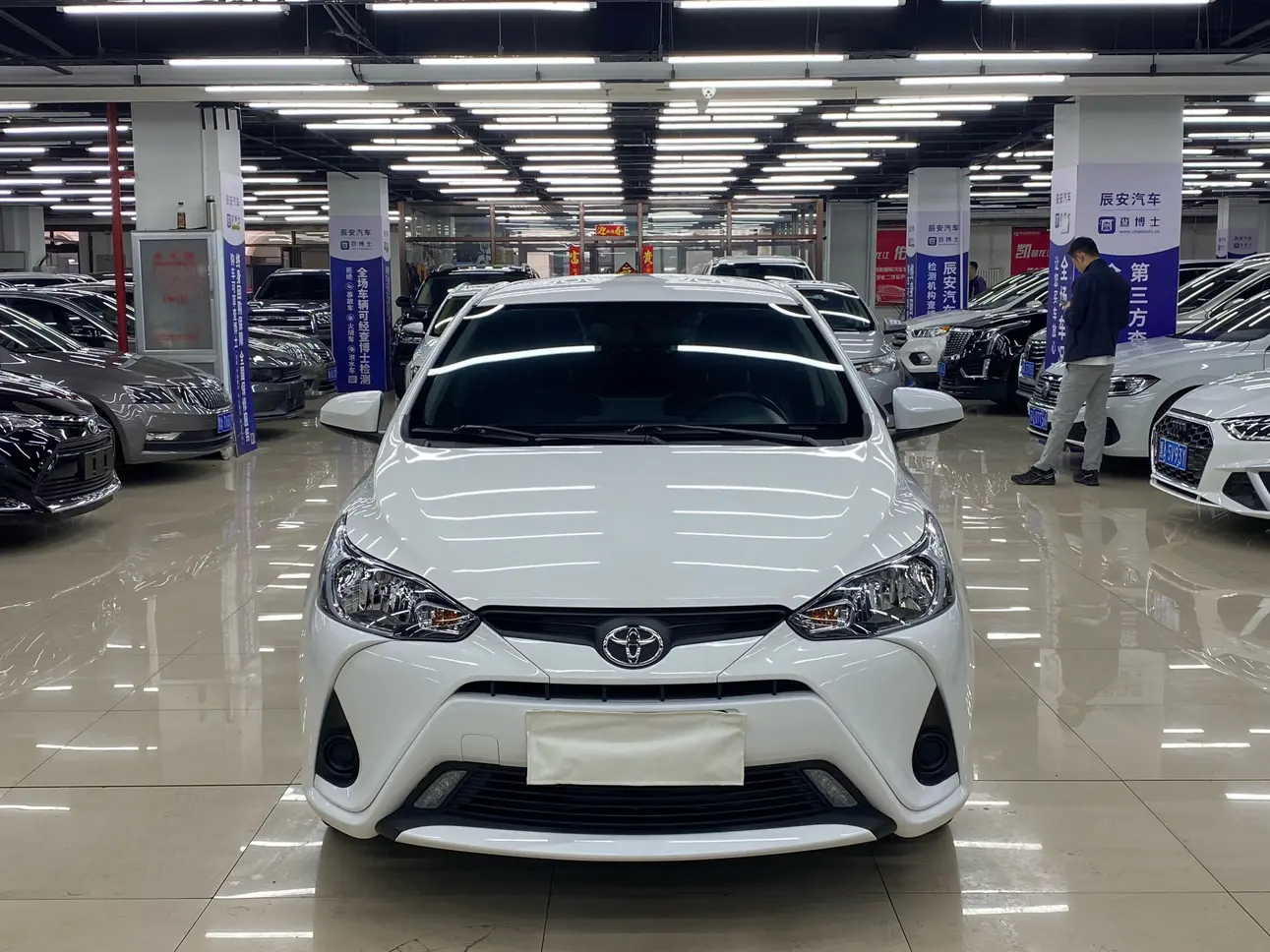 Toyota YARiS L Enjoy