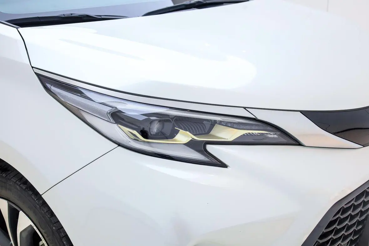 Toyota Granvia
