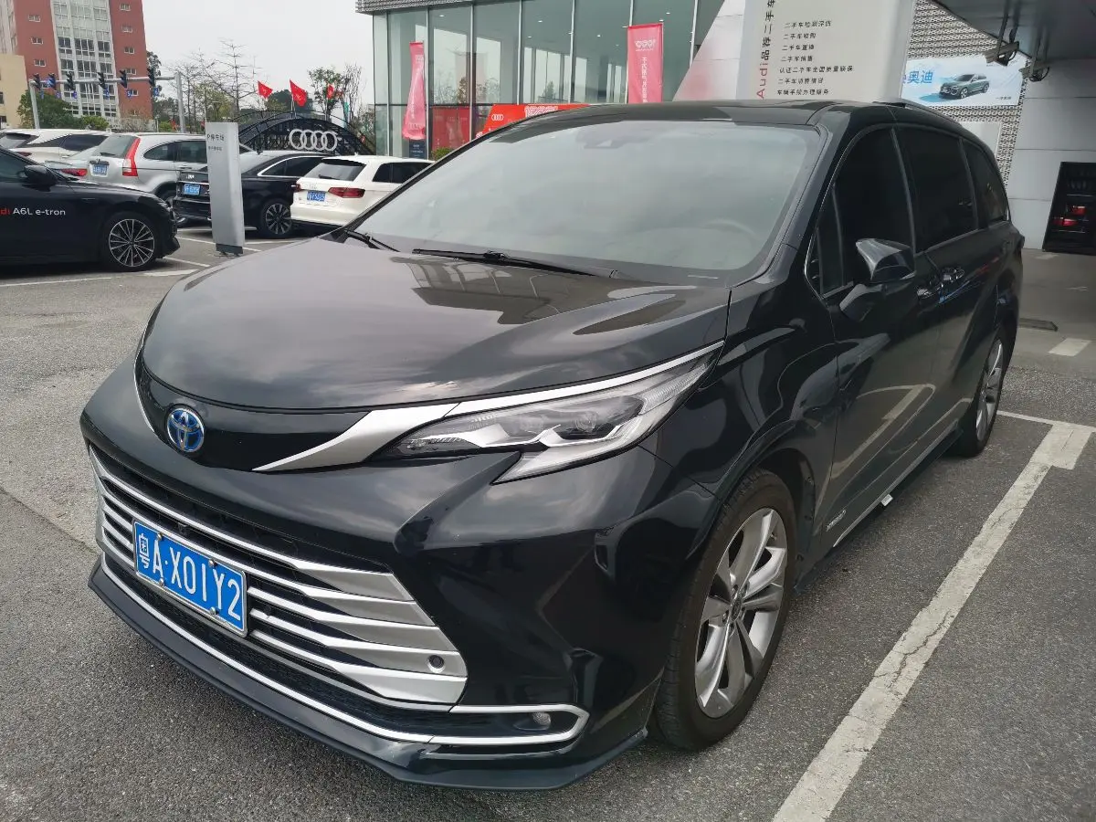 Toyota Sienna