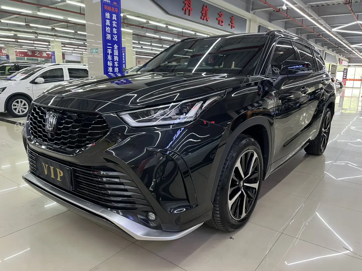 Toyota Crown Kluger