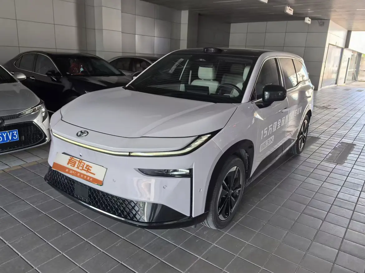Toyota Bozhi 3X