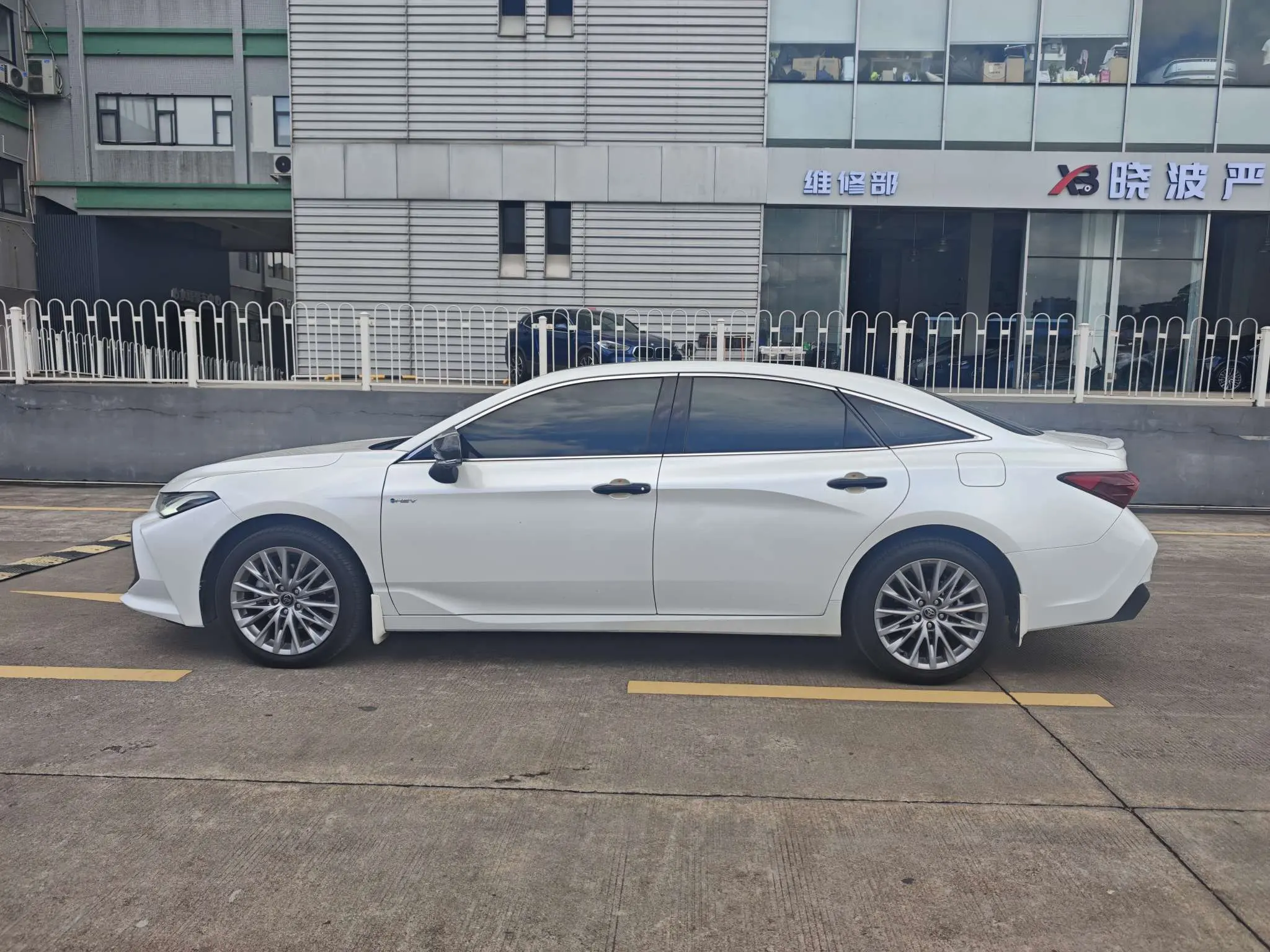 Toyota Avalon