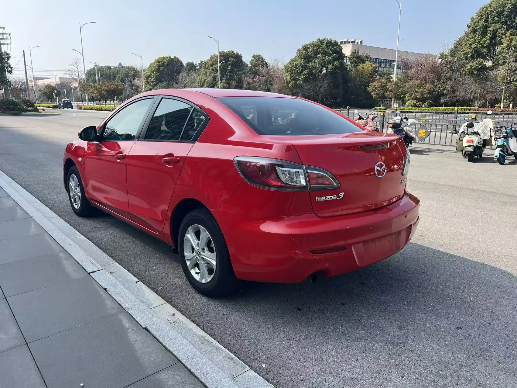 Mazda Axela