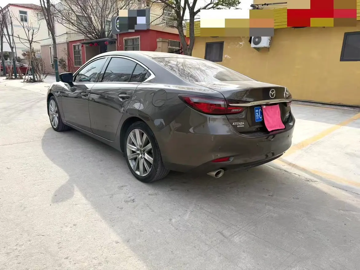 Mazda Atenza