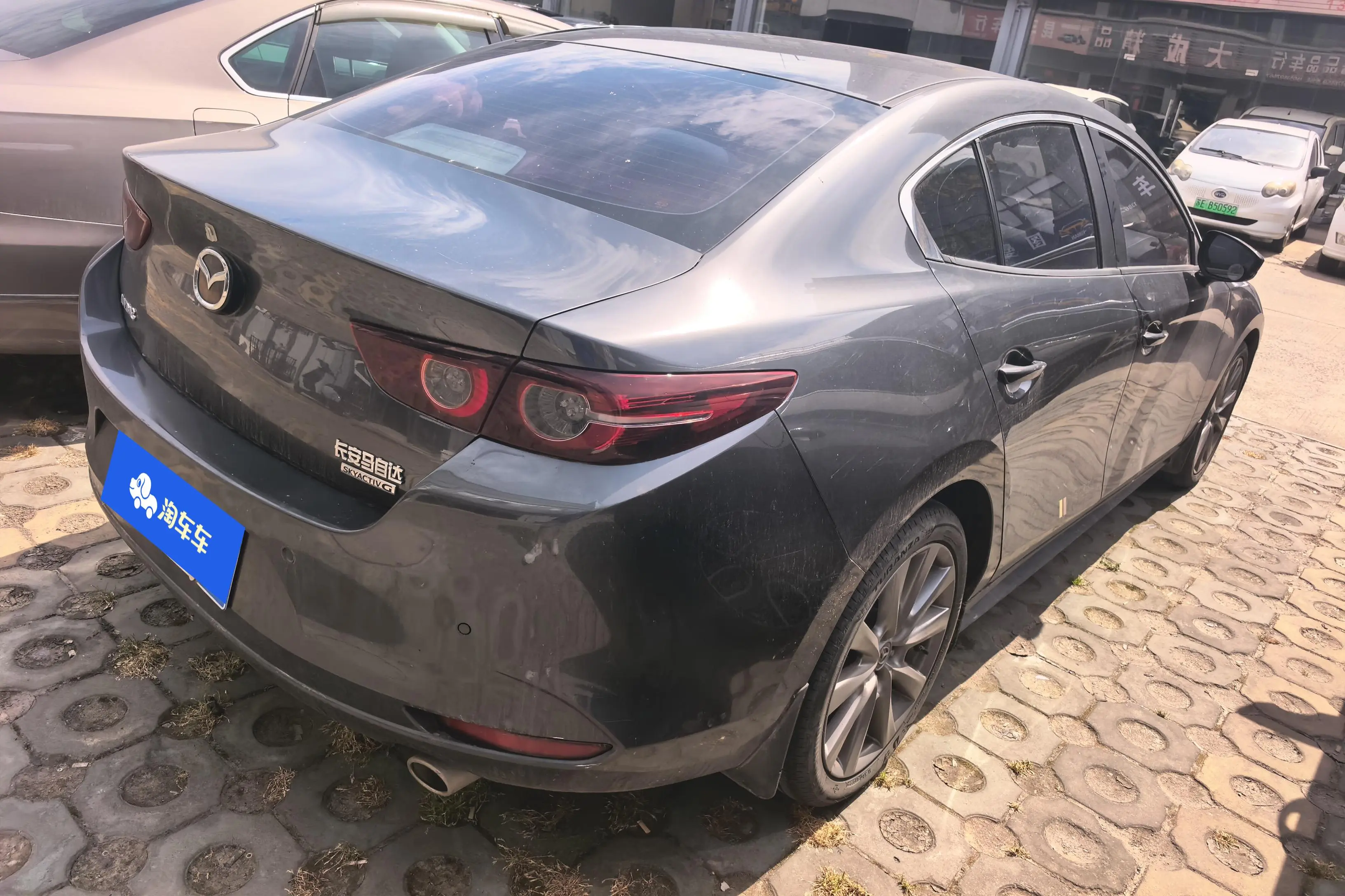 Mazda Axela