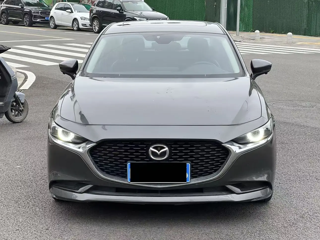 Mazda Axela