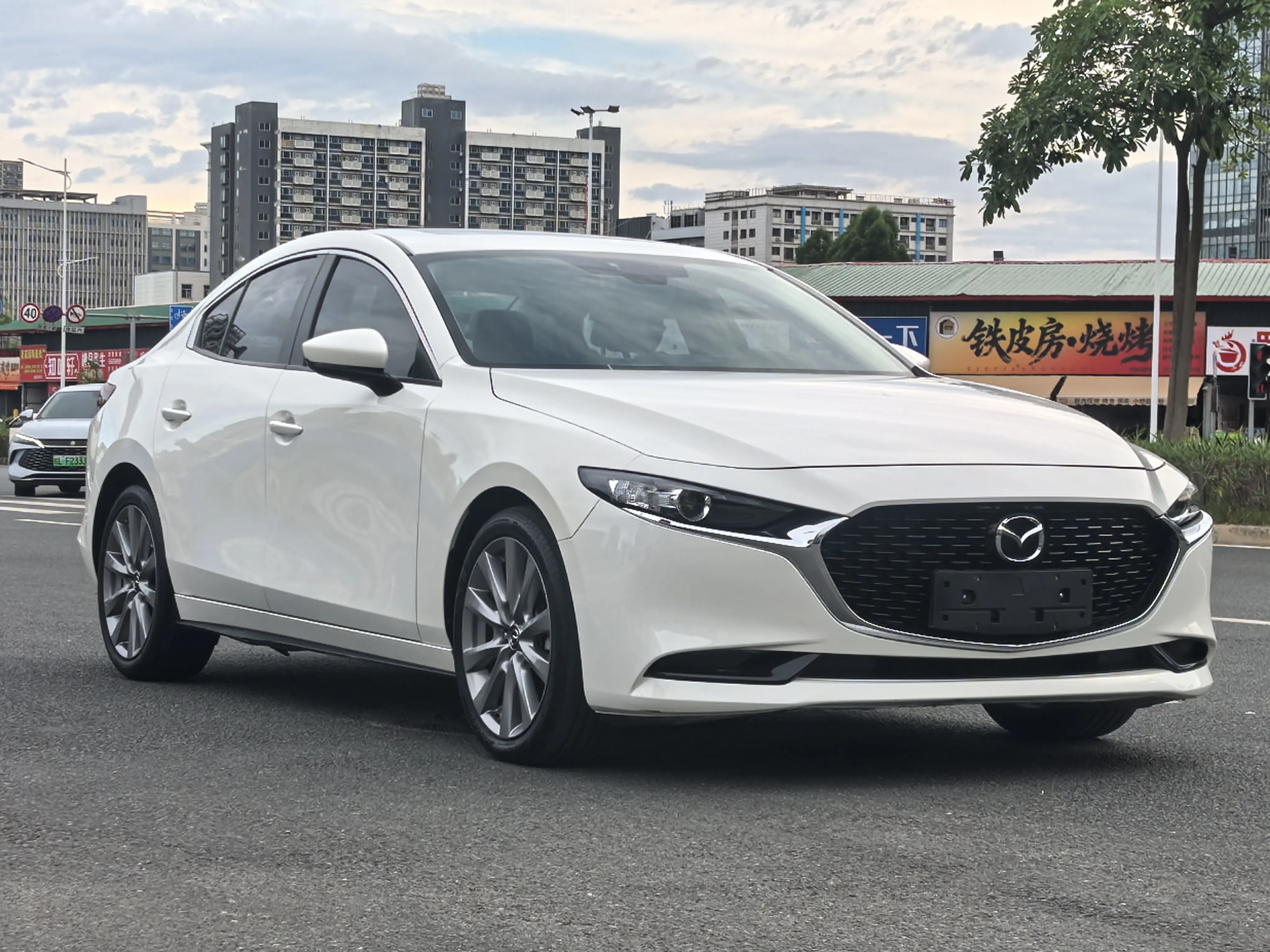 Mazda Axela