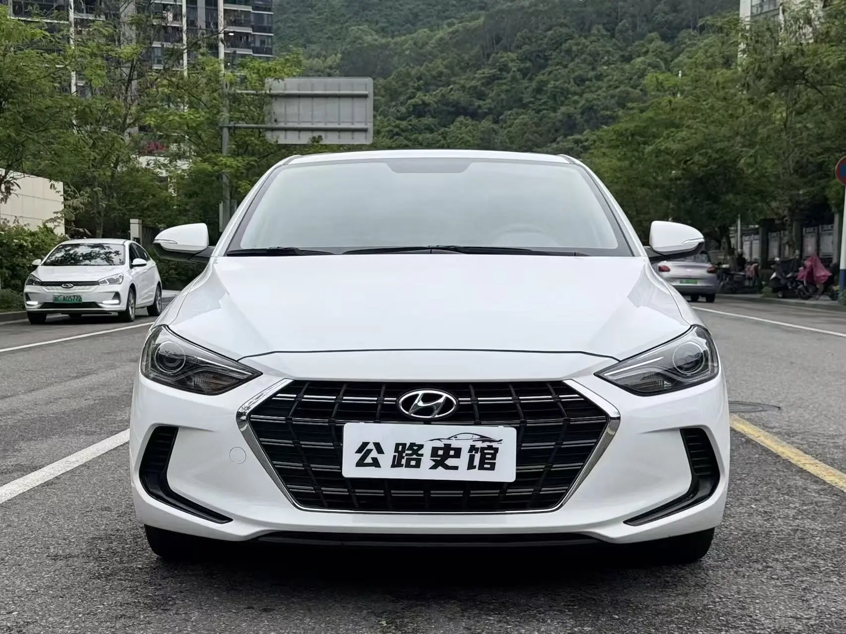 Hyundai Lead