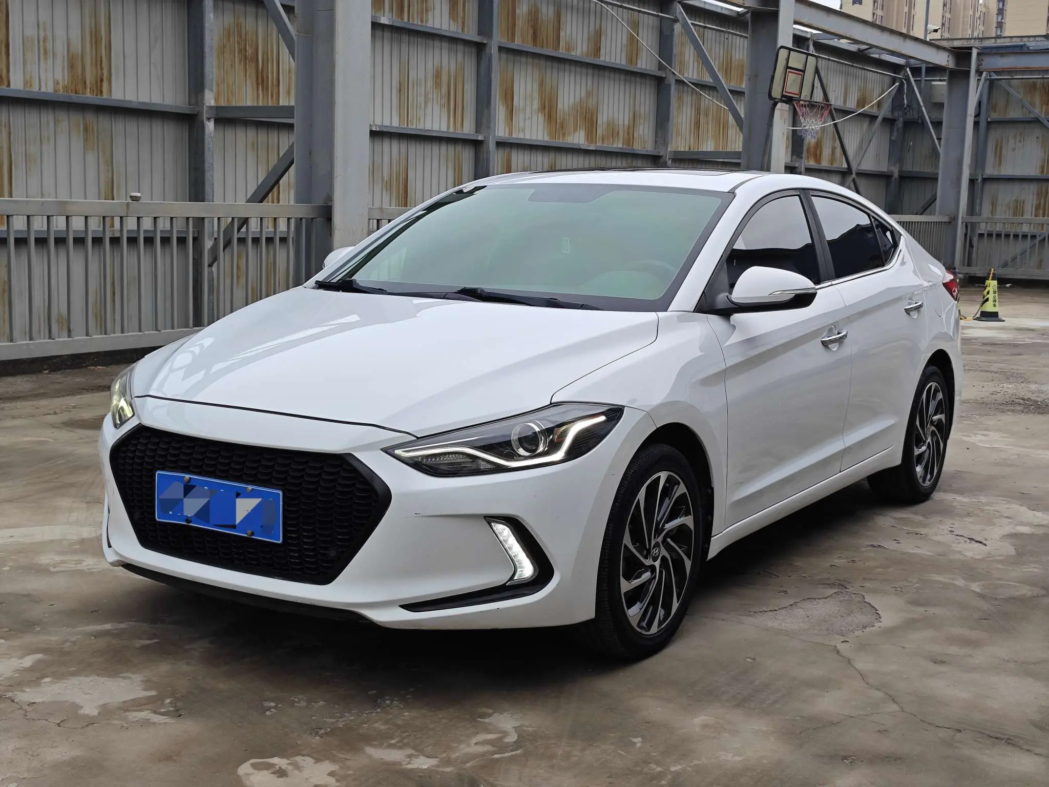 Hyundai Lead