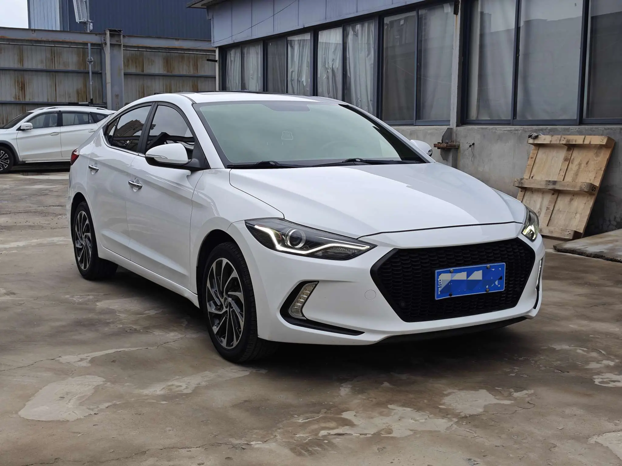 Hyundai Lead