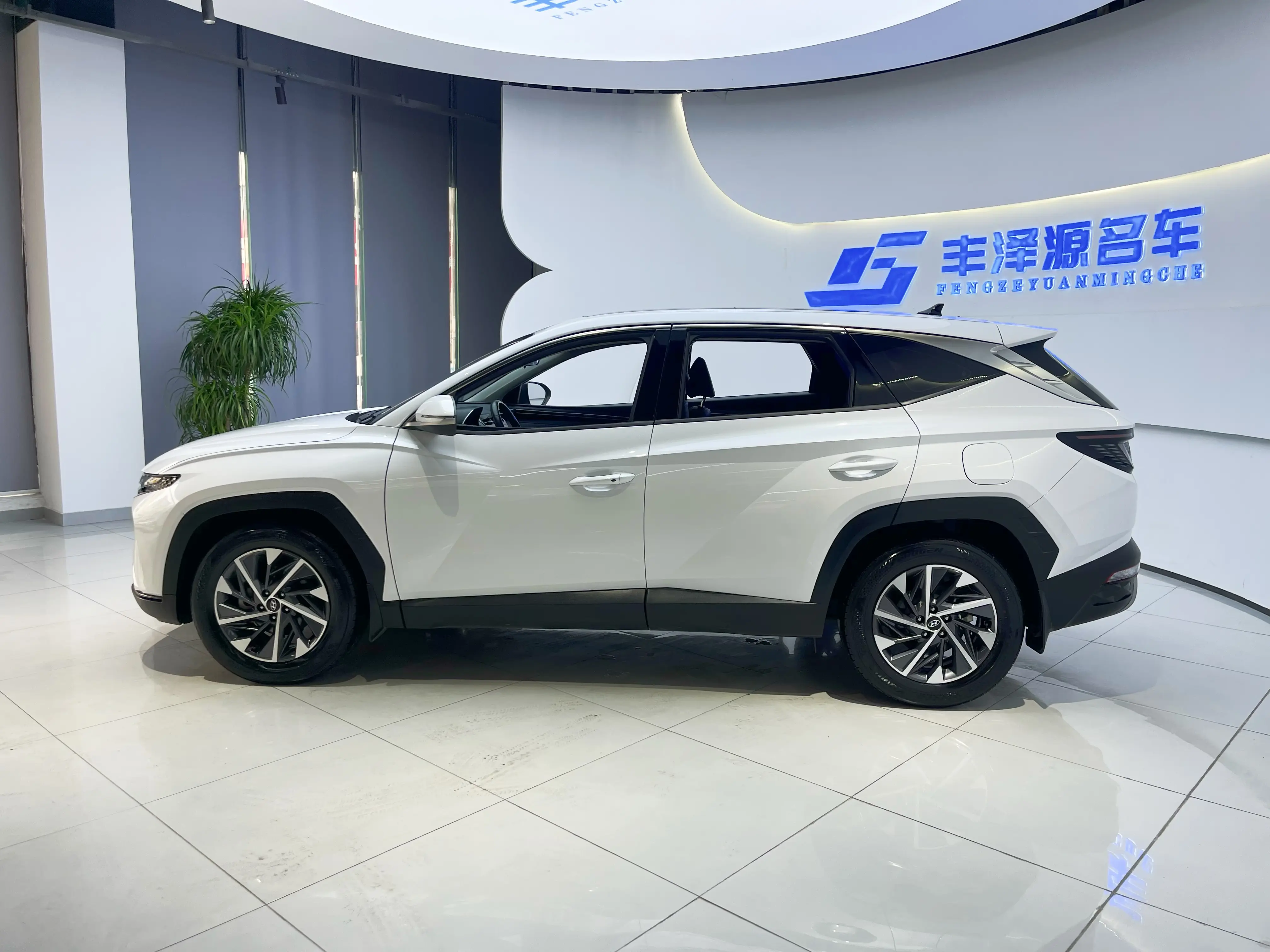 Hyundai Tucson L