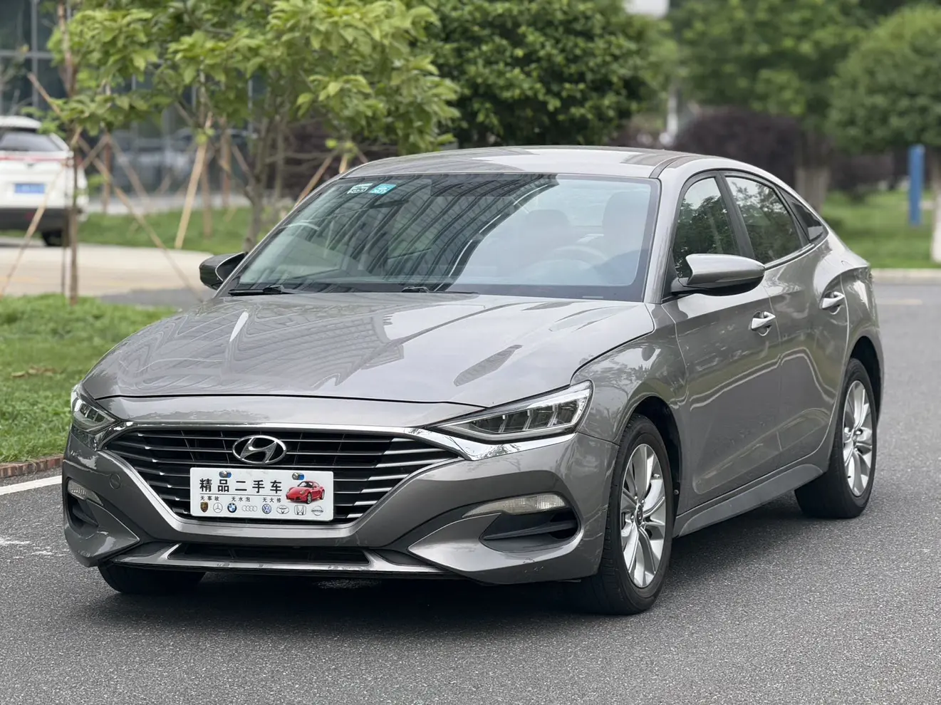 Hyundai Lafesta