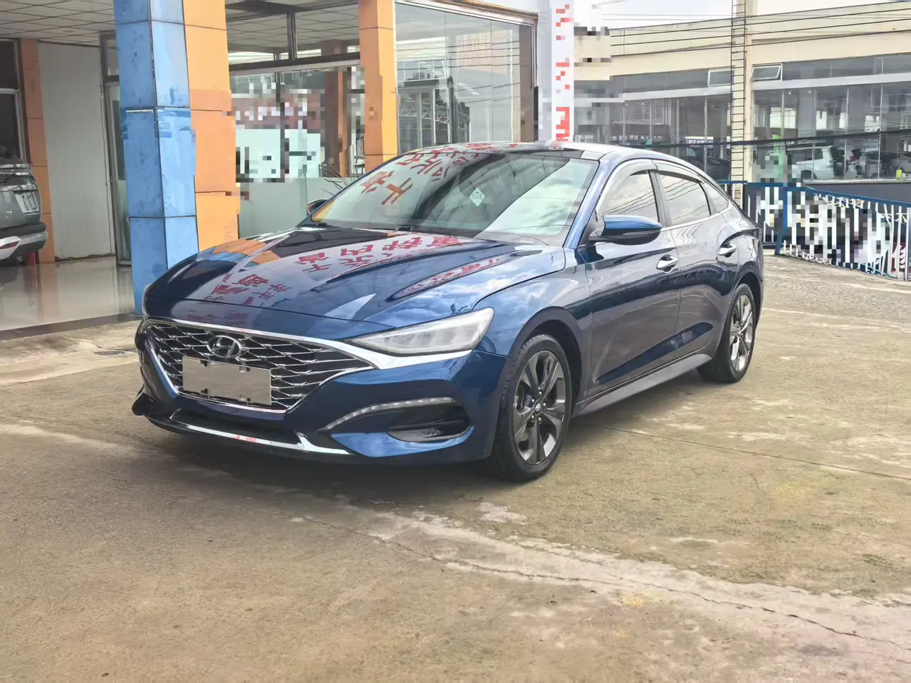 Hyundai Lafesta