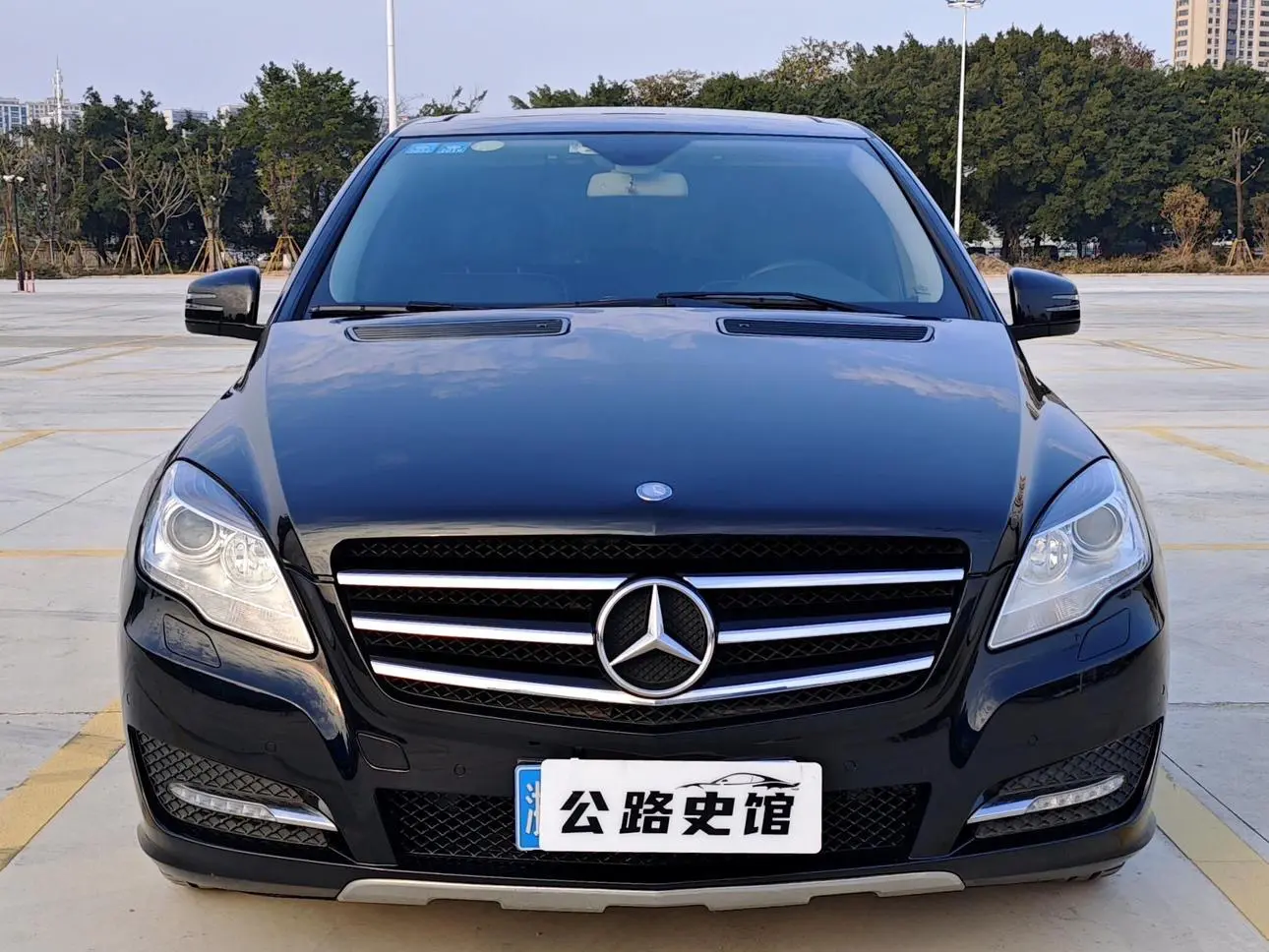 Mercedes-Benz R-Class