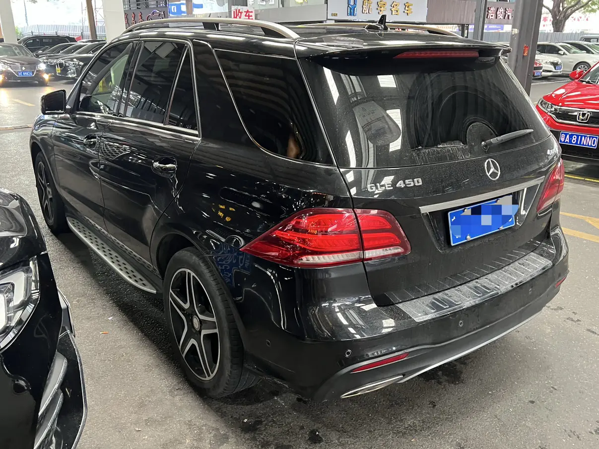 Mercedes-Benz GLE (Imported)