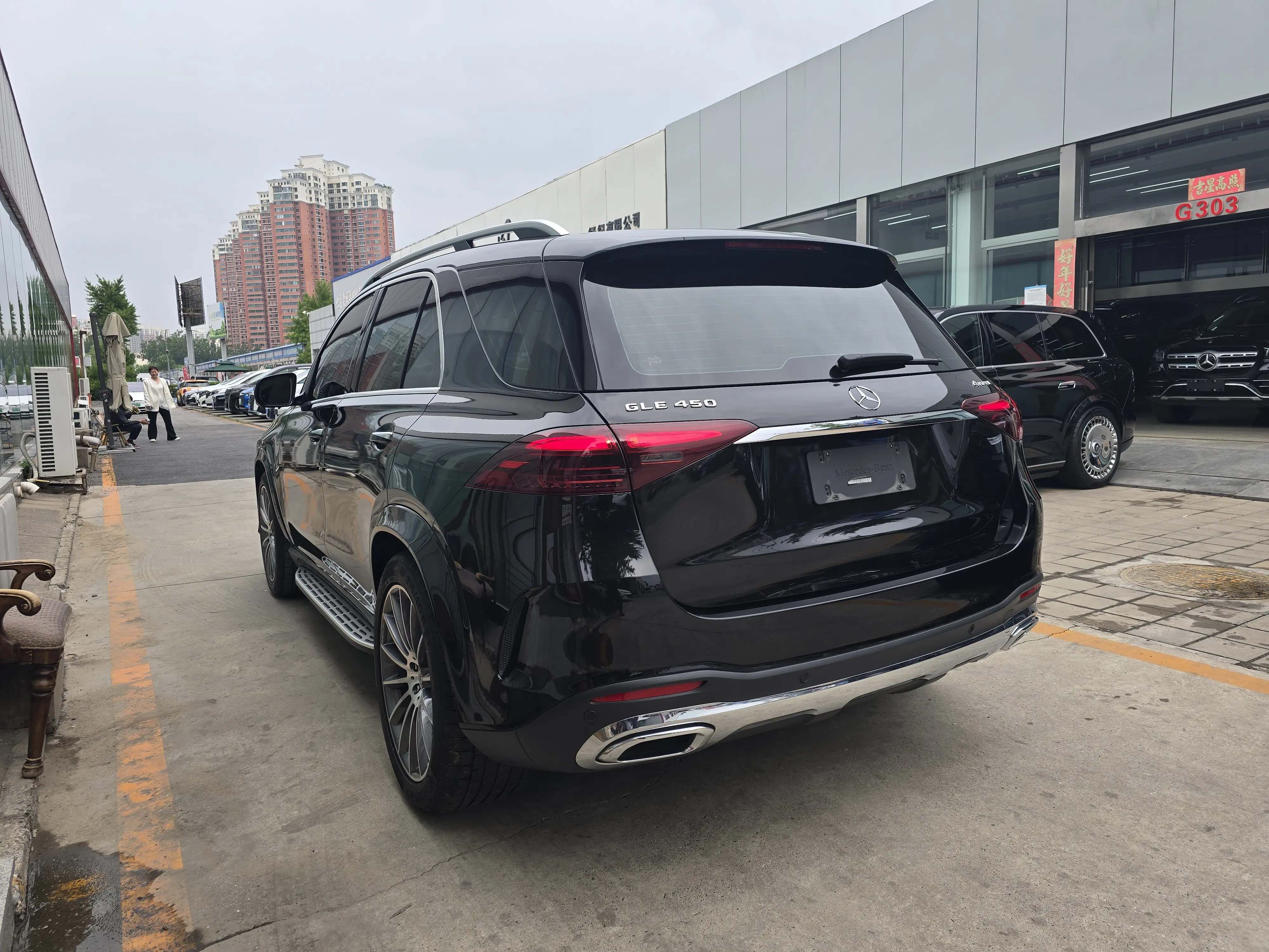 Mercedes-Benz GLE (Imported)
