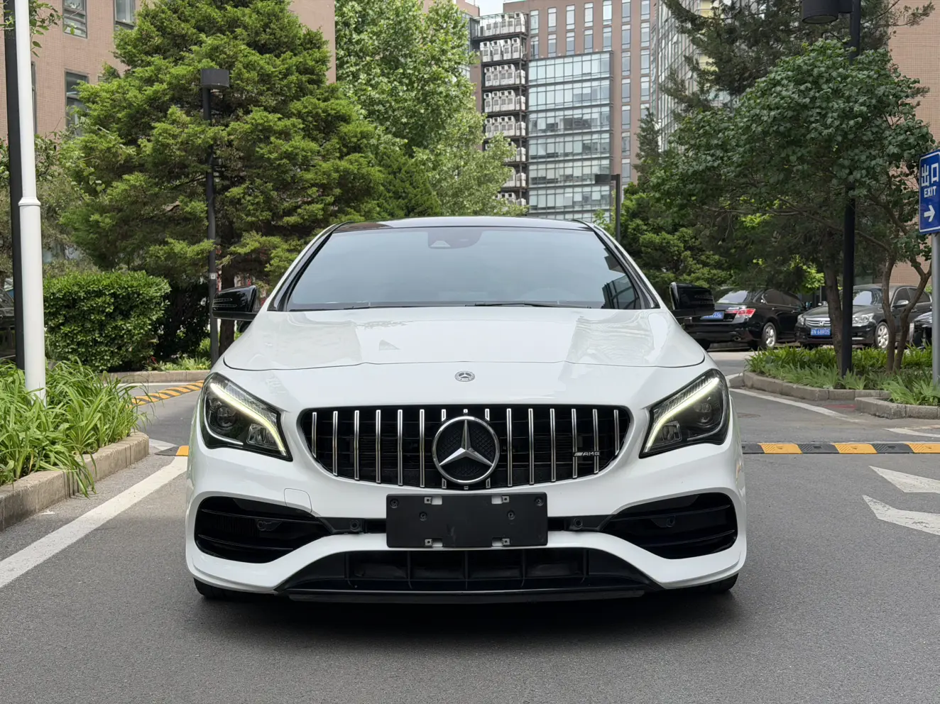 Mercedes-Benz Mercedes CLA AMG