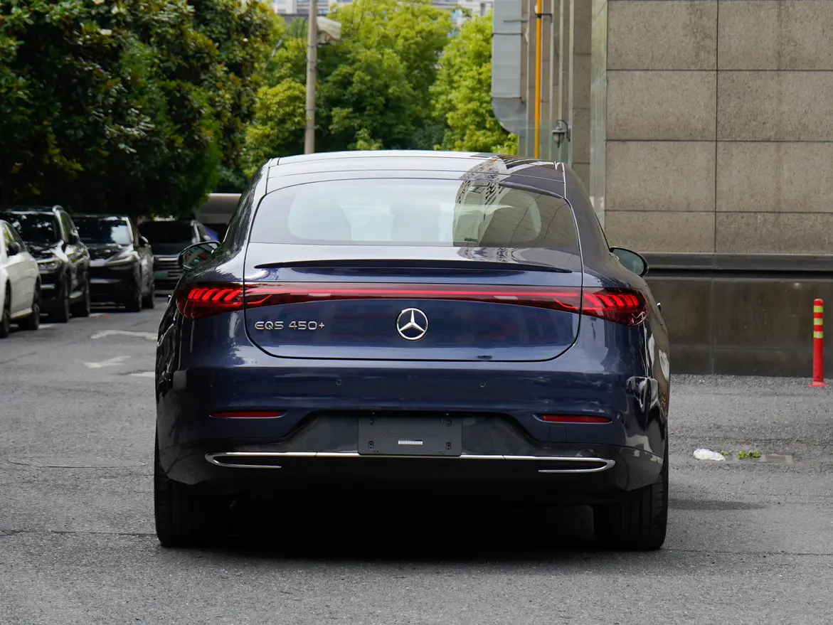 Mercedes-Benz EQS