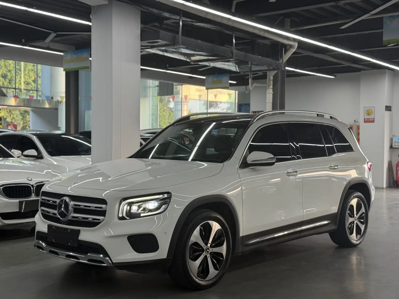 Mercedes-Benz GLB