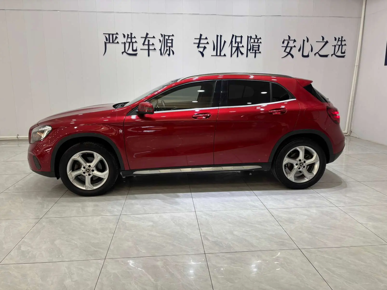 Mercedes-Benz GLA