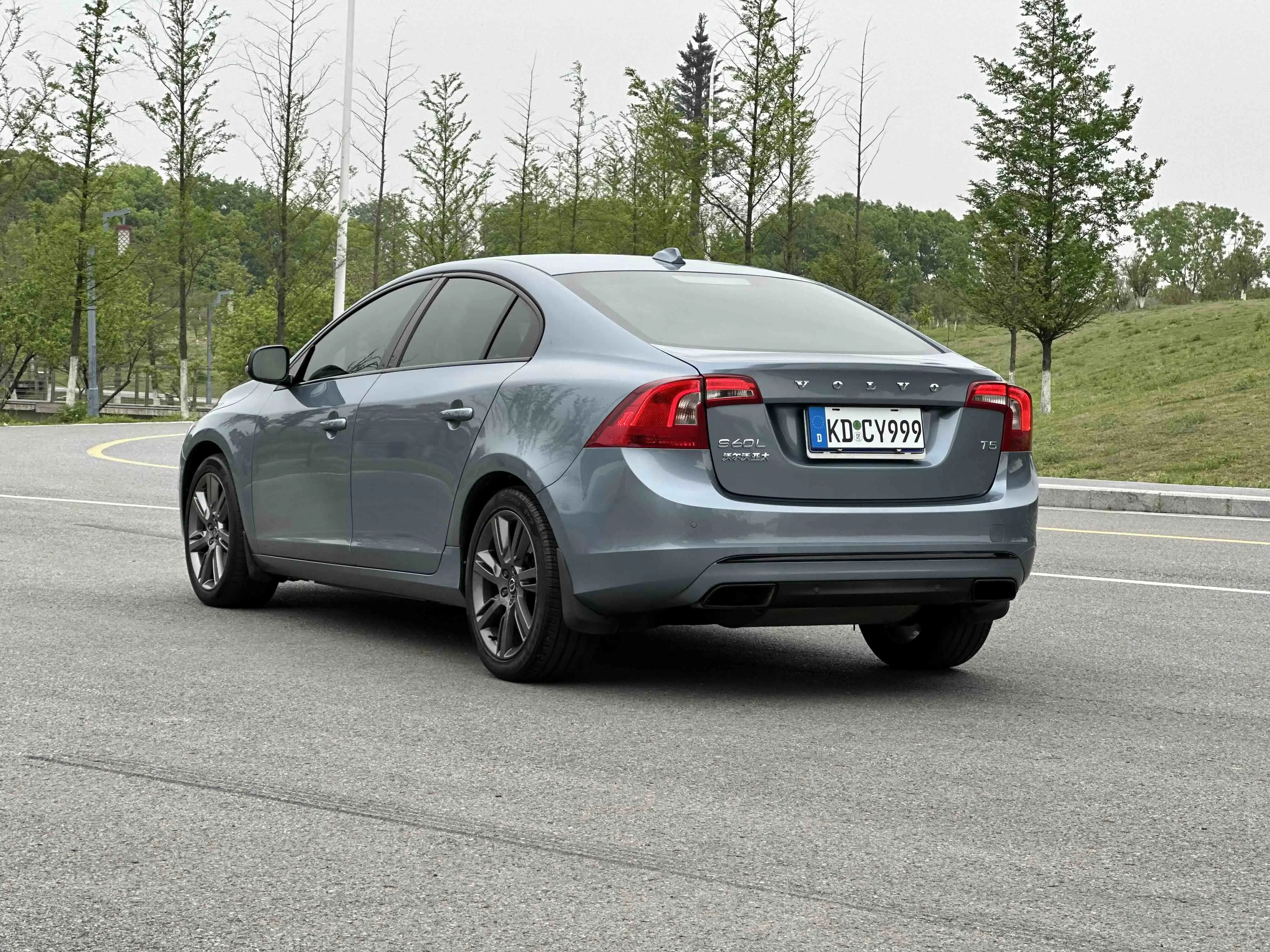Volvo S60