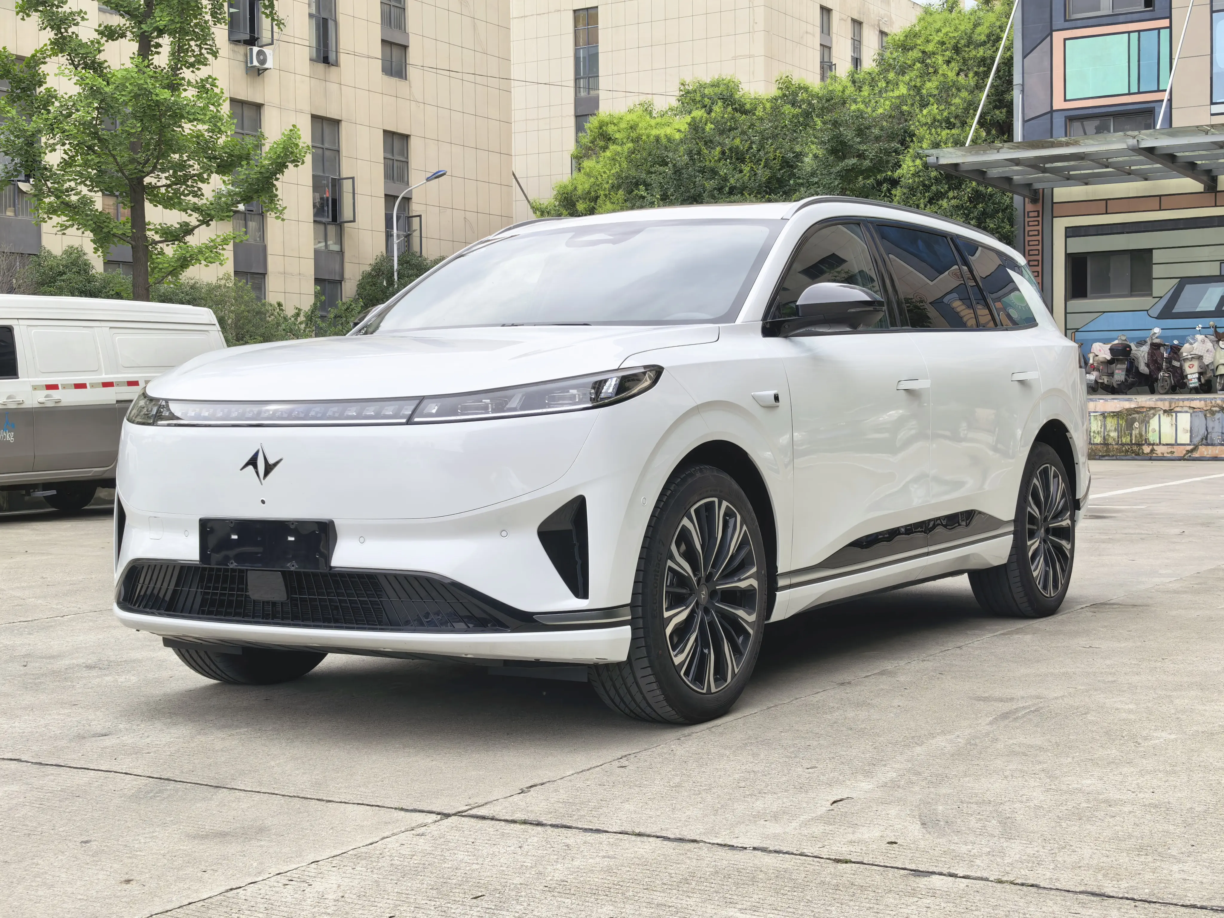 Dongfeng Yipai 008