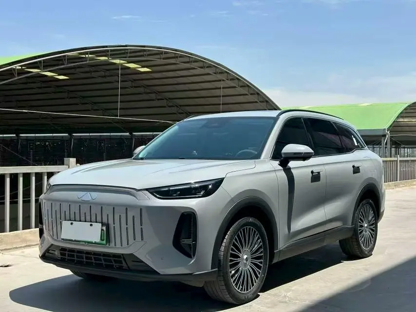 Chery Fengyun T9