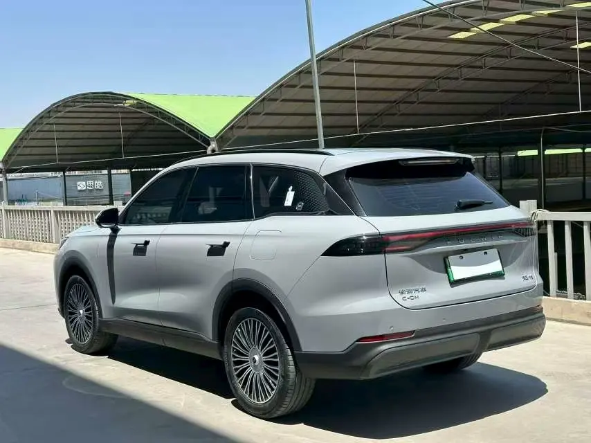 Chery Fengyun T9