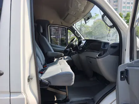 catalog-car-13