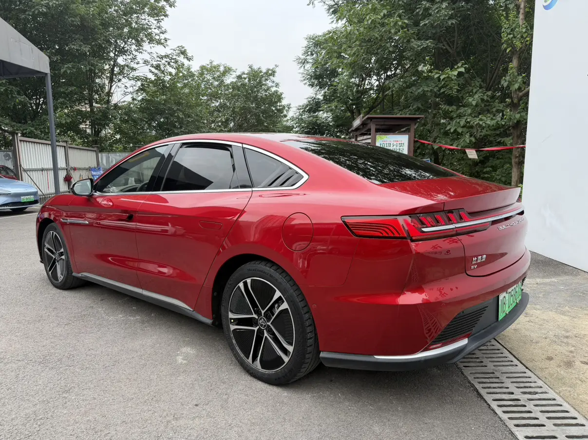 BYD Han EV