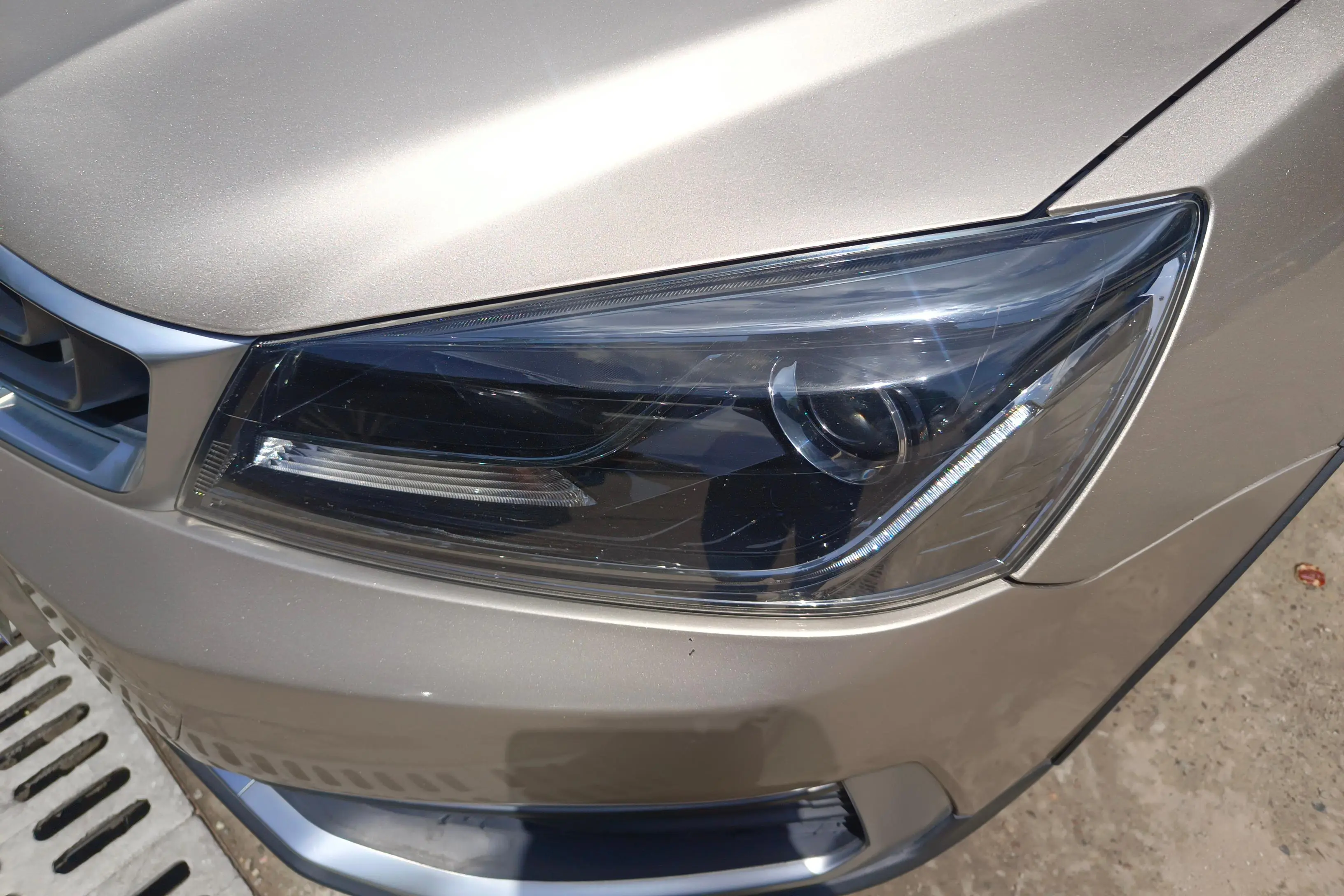 Geely Vision S1