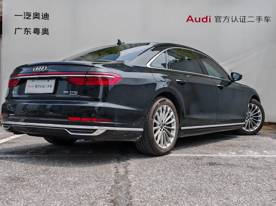 Audi A8