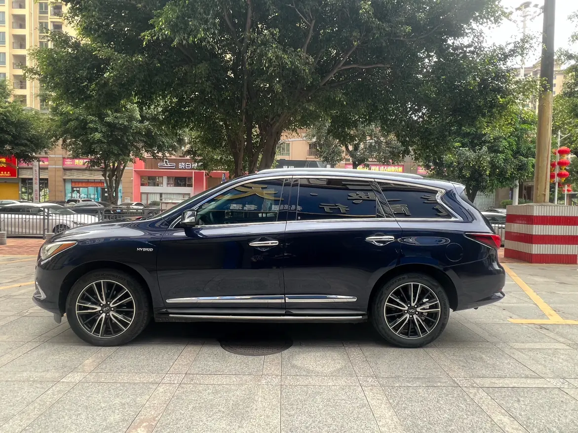 Infiniti QX60