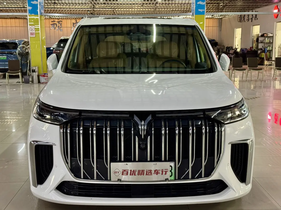 Voyah Lantu Dreamer PHEV