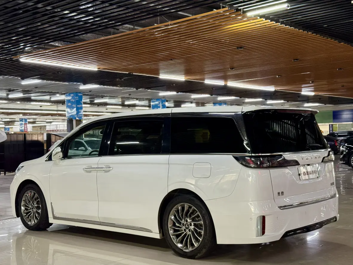 Voyah Lantu Dreamer PHEV
