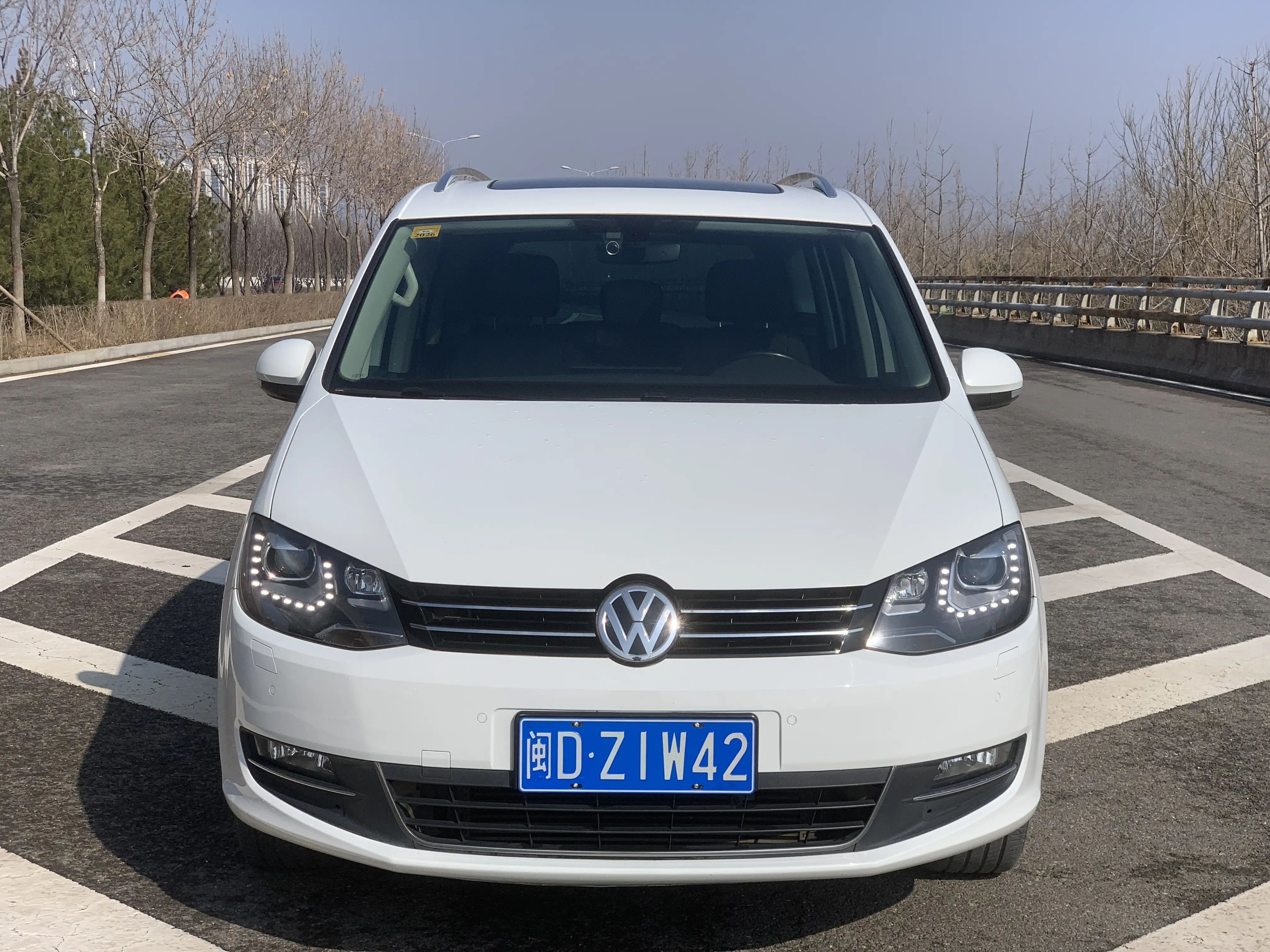 Volkswagen Sharon