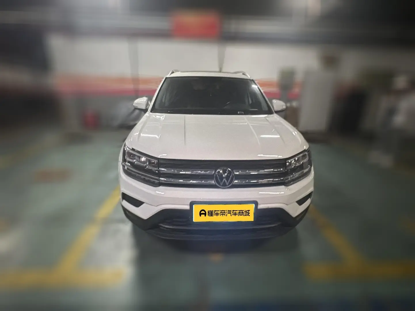 Volkswagen Tharu