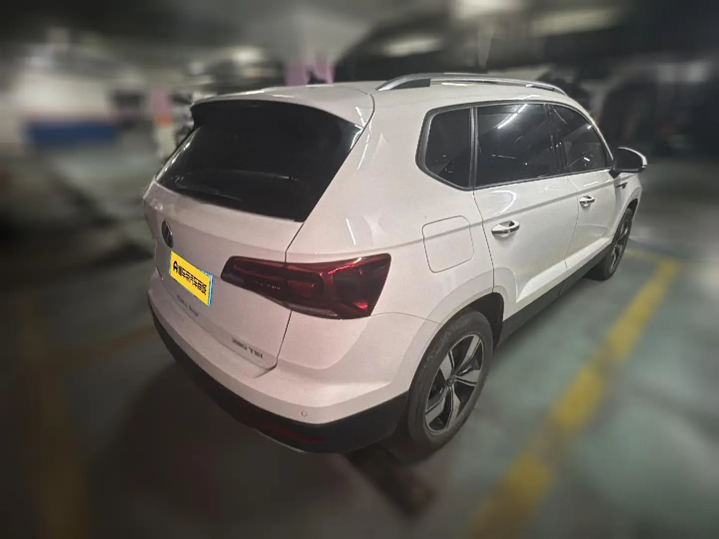 Volkswagen Tharu