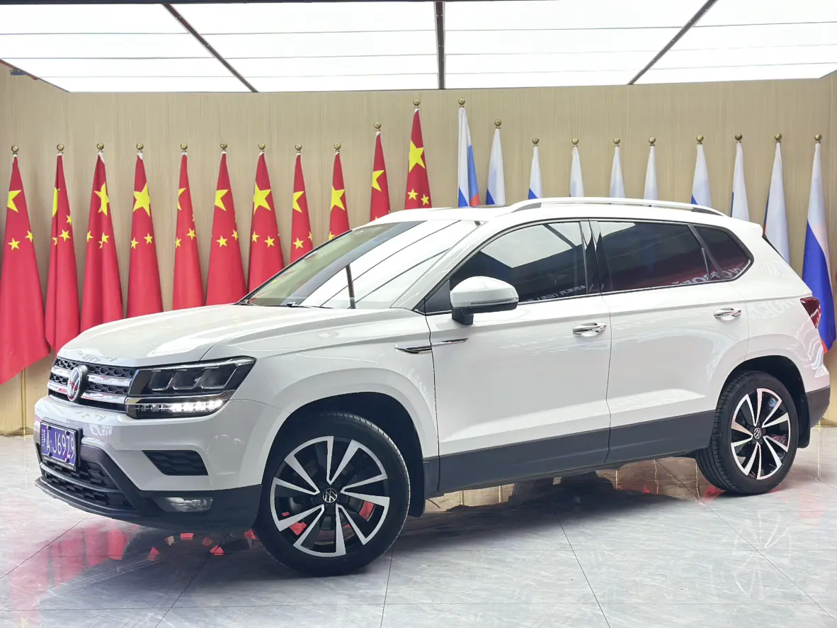 Volkswagen Tharu