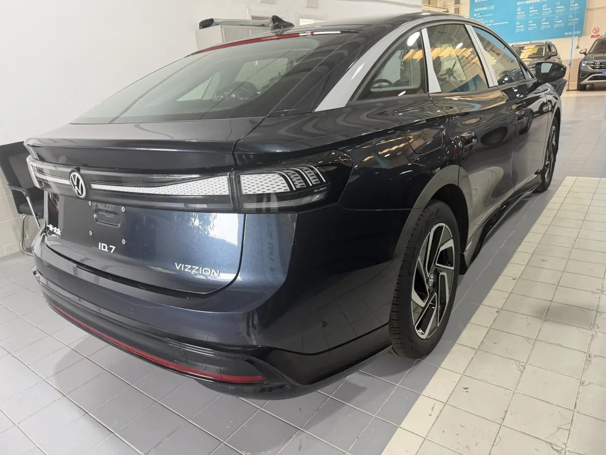 Volkswagen ID.7 VIZZION