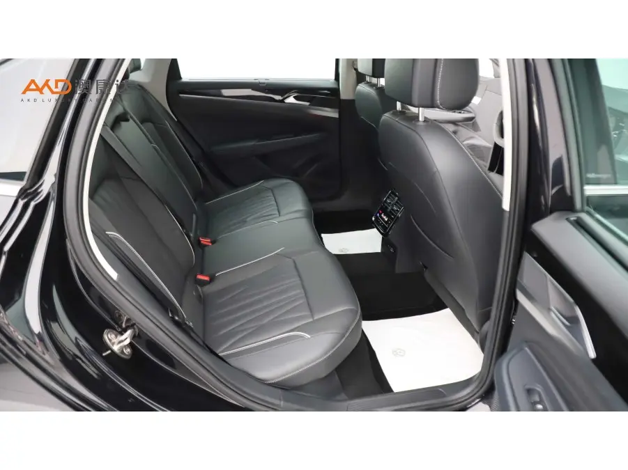 Volkswagen Passat PHEV