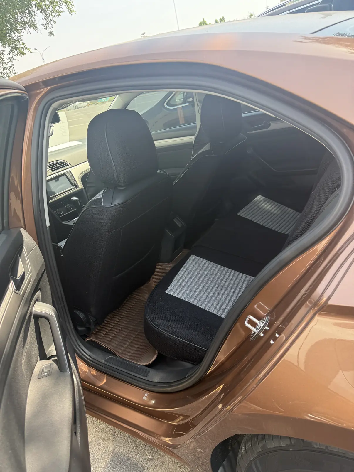 Volkswagen Lamando