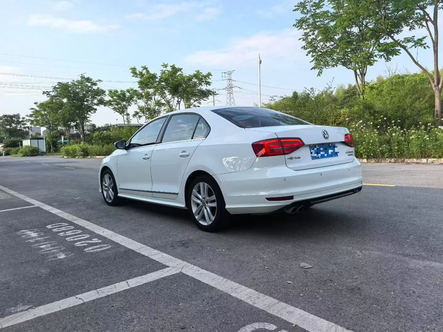 Volkswagen Sagitar