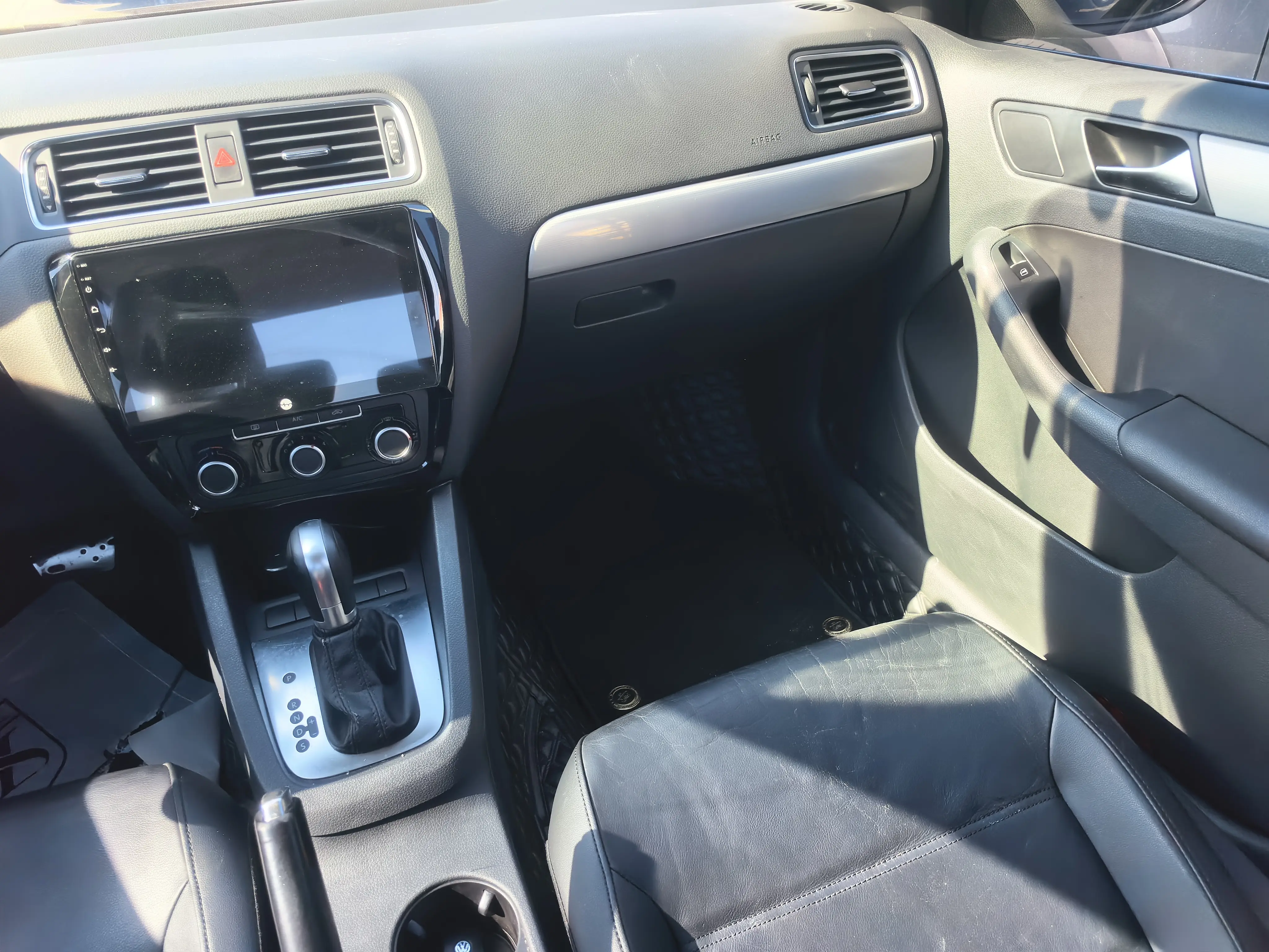 Volkswagen Sagitar