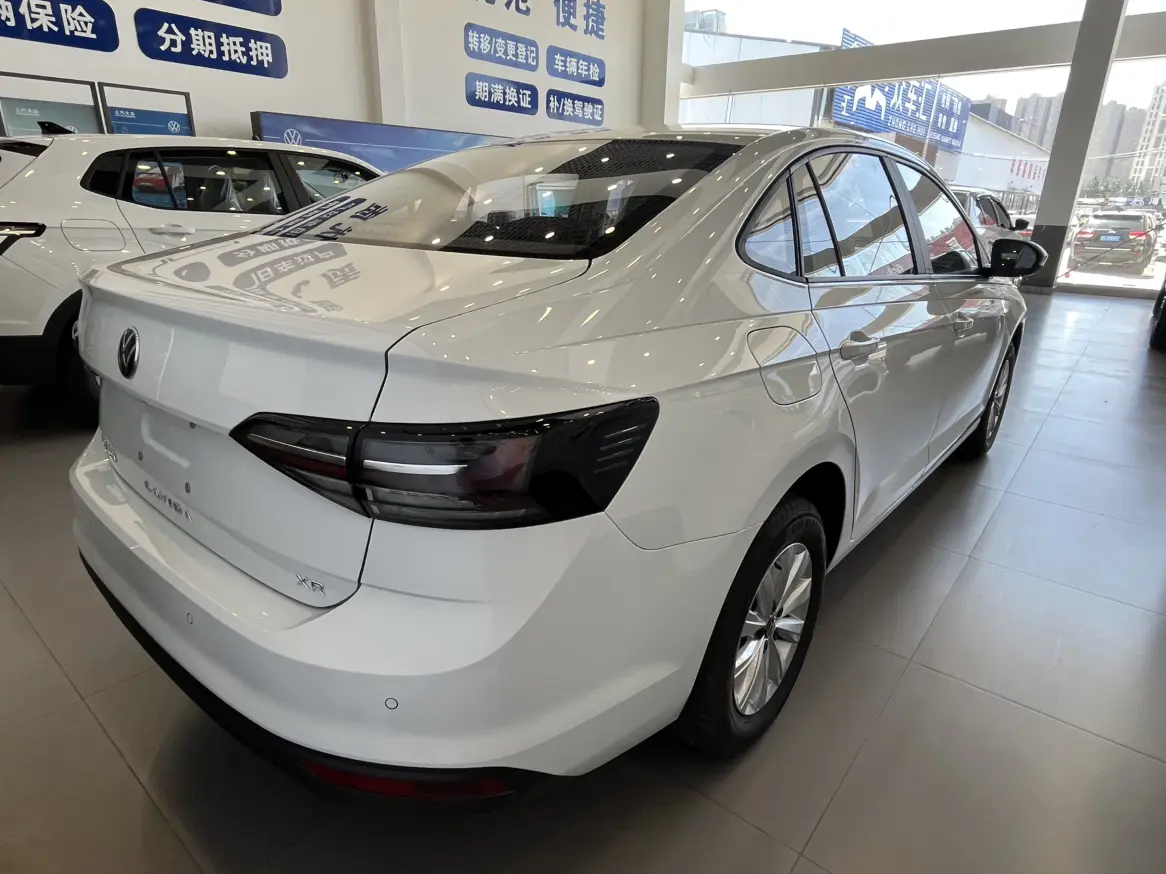 Volkswagen Lavida