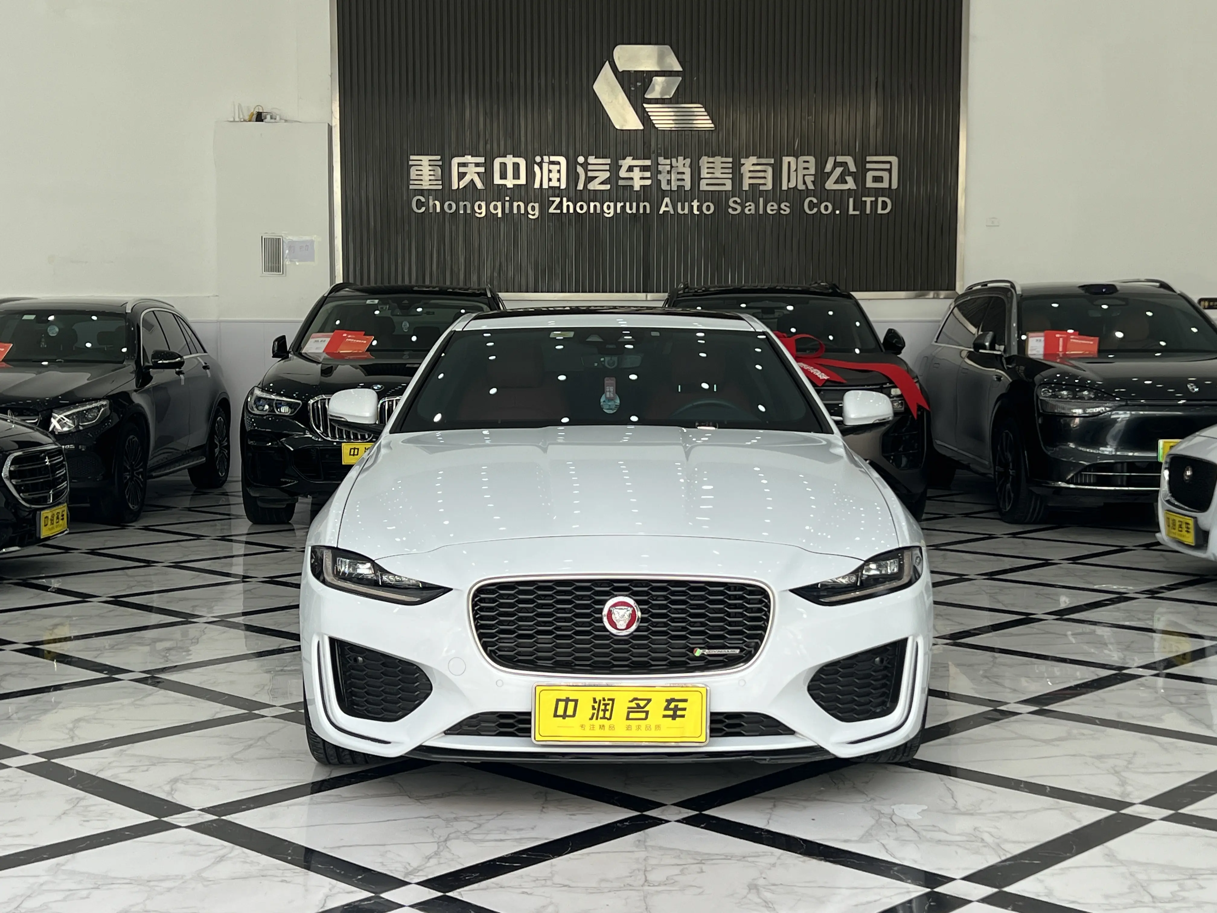Jaguar XEL