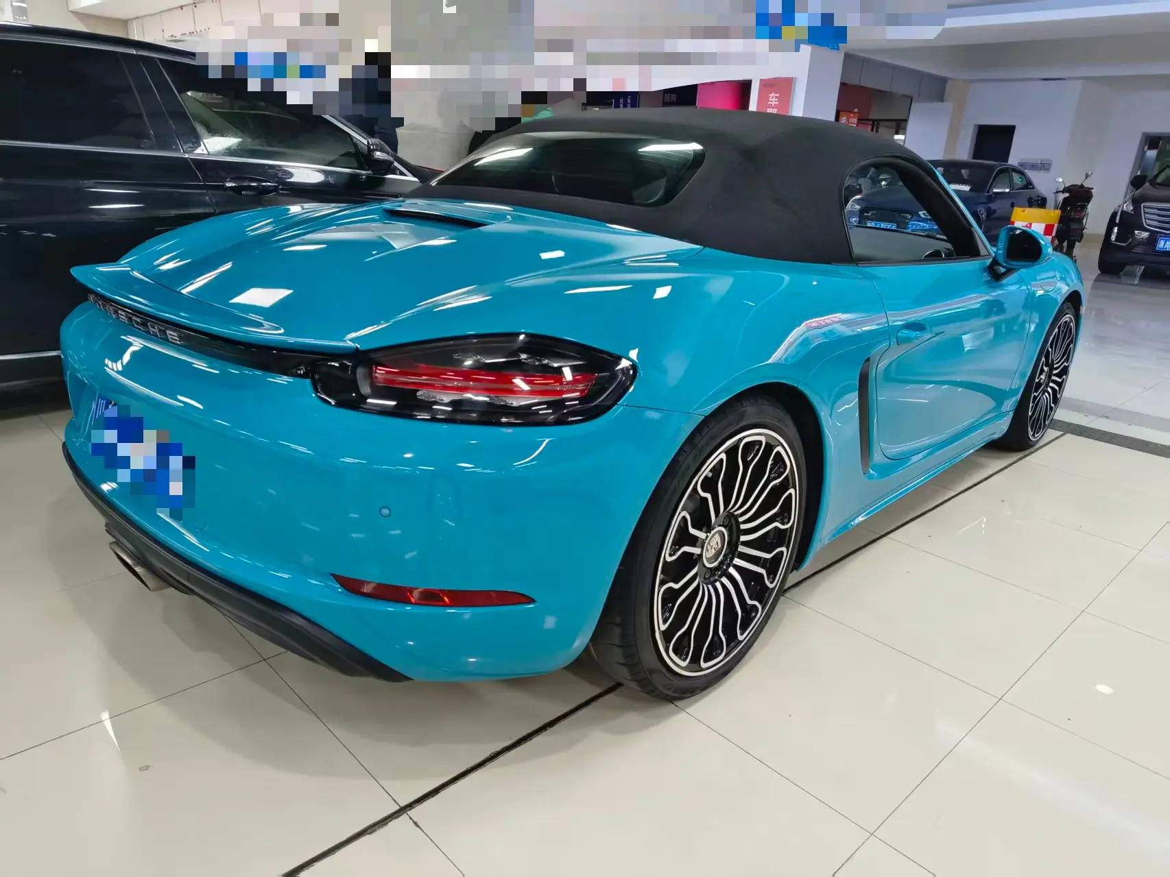 Porsche 718